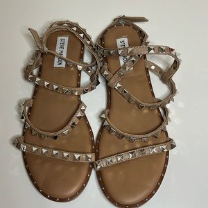 Steve Madden Women's Travel Flat Sandal